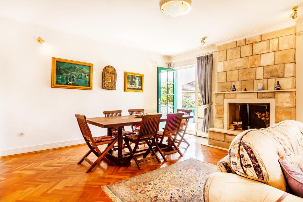 Denovici Villa Pavlovic מראה חיצוני תמונה