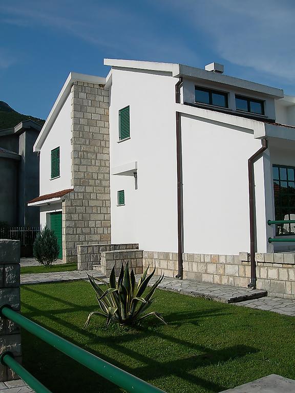 Denovici Villa Pavlovic מראה חיצוני תמונה
